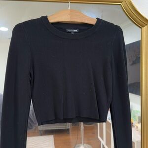 Black fashionova tight crop fitted long sleevee
